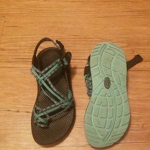 Women's chacos